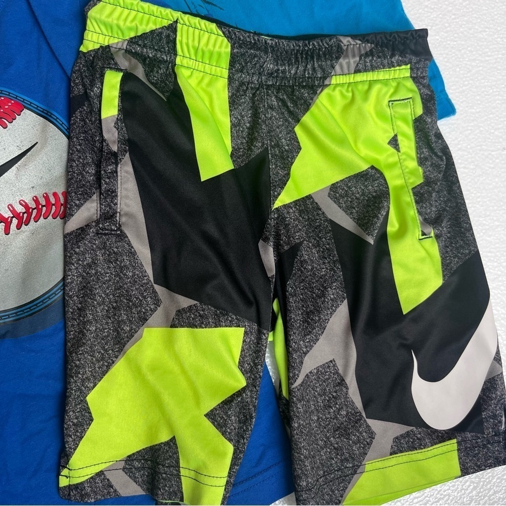 Nike Blue Short Sleeve Matching Set Athletic Tee - Picture 2 of 14